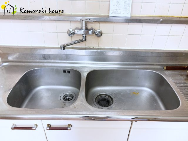 川島町八幡　中古一戸建てのキッチン|水洗い場です