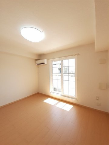 リバージュ　２の居間・リビング|ゆったりとしたリビングです