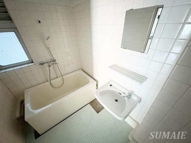 上板橋ＩＭＡハウスⅡの浴室|お風呂と洗面台です☆