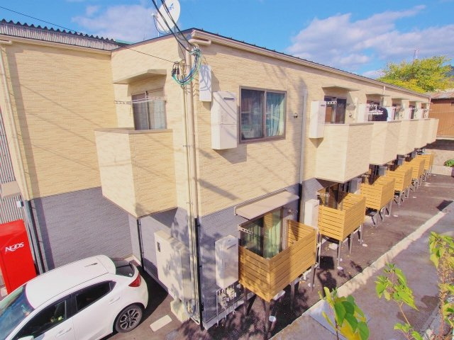 RIDERE（リーデレ）船越南の外観