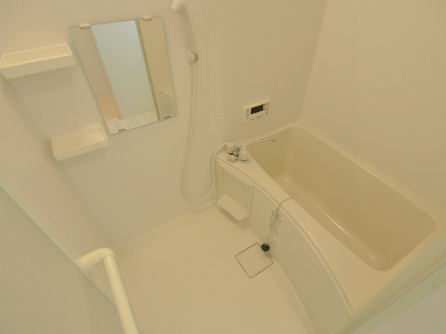 RIDERE（リーデレ）船越南の浴室