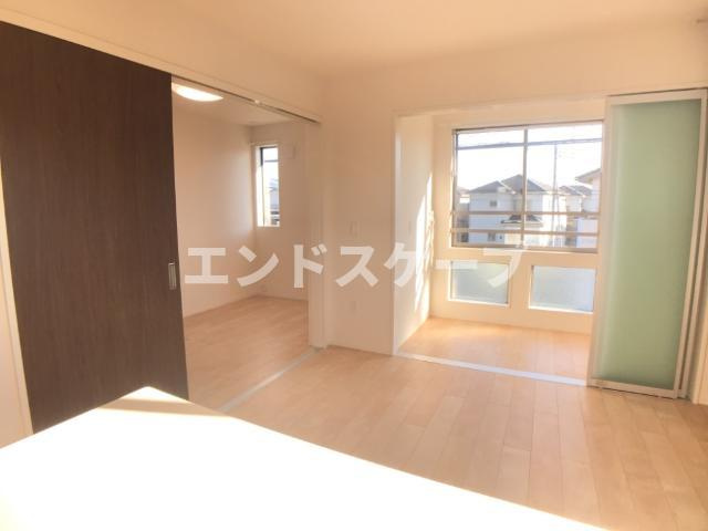 ベル　ボヌールの居間・リビング|リビング
高崎、前橋のお部屋探しはエンドスケープまで！お客様の理想お聞かせ下さい♪