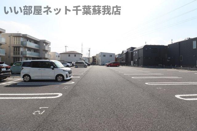 青葉の森PineHills　Ⅱの駐車場|カースペースがあります