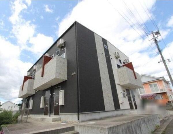 Raggio旭ヶ丘の外観