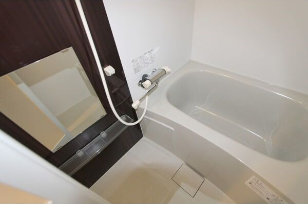 Raggio旭ヶ丘の浴室