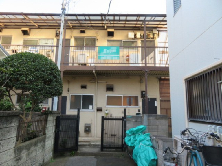 草加市瀬崎３丁目の一棟アパート