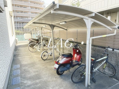 【その他共用部分】 | フォルス２２ | 駐輪場です。