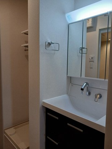 グレイスレジデンスの独立洗面台|使いやすい洗面所です