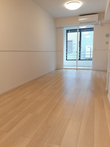 ルミエールＢの居間・リビング|使いやすいリビングです