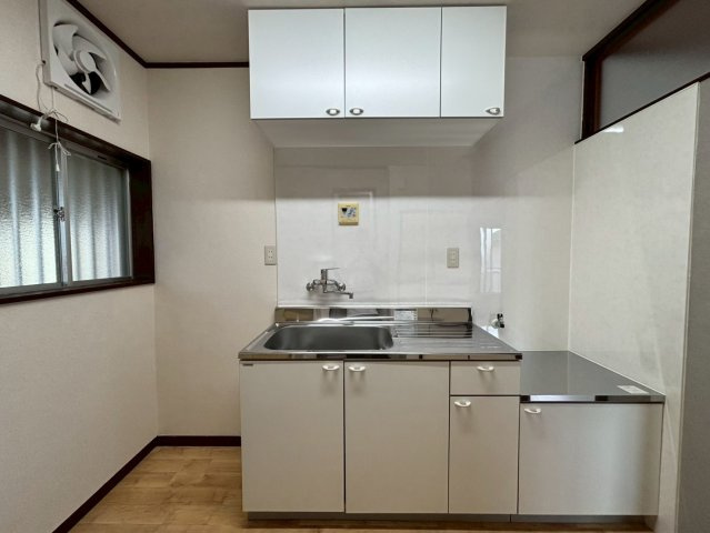 コンパクトなキッチンで掃除もラクラク