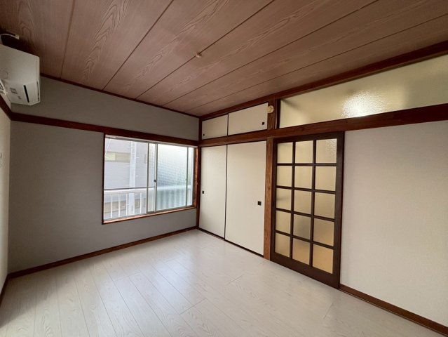 こちらのリビングで趣味の時間をお楽しみください