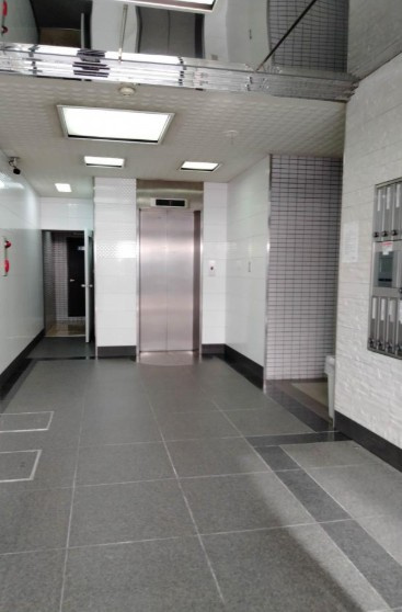 日宝新大阪第1ビルのエントランス