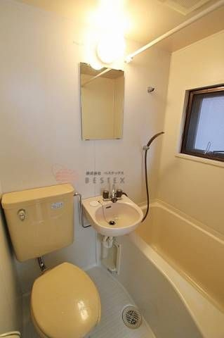 プロキオン小石川の浴室