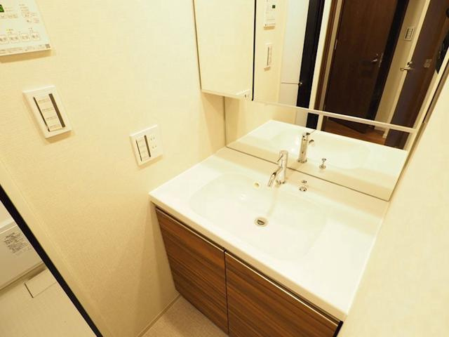 新品家具付きマンション下丸子11(KaGood東京)の洗面所