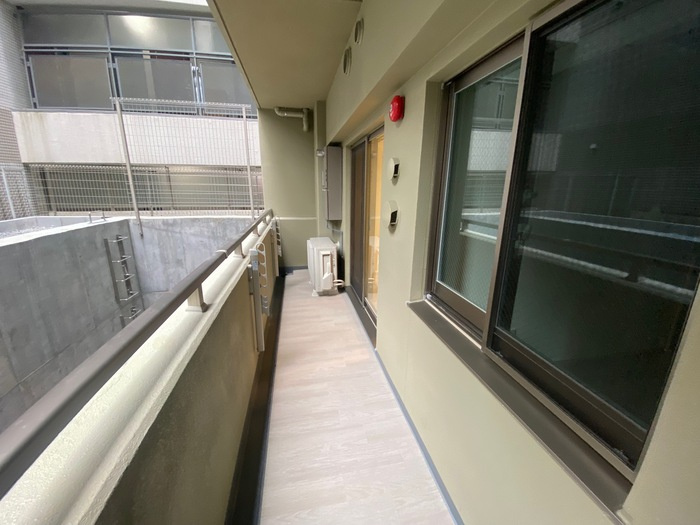 LAZO内久宝寺のバルコニー