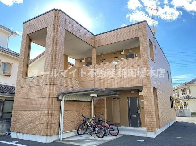 多摩市一ノ宮２丁目のアパート