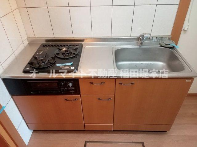 多摩市一ノ宮２丁目のアパートのキッチン