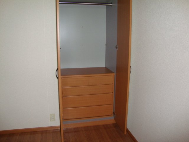 ラ・エトワールの収納|クローゼット