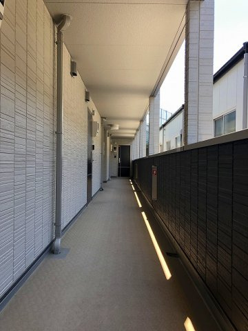 ラフィネ宿河原のロビー