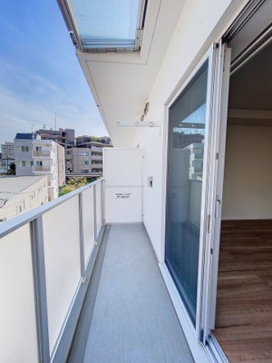 【バルコニー】 | ピア・クレール溝の口 | ※同建物ほかのお部屋の写真です。