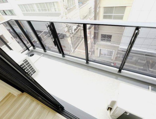 Ｎｉｆｉｔ日本橋横山町のバルコニー