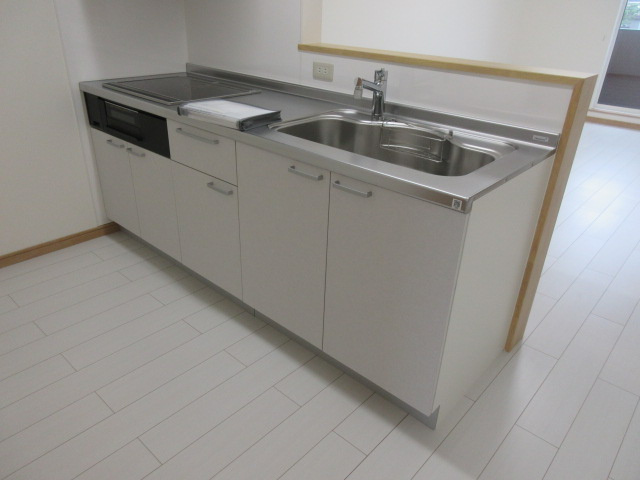 帯広市西十五条南２９丁目のアパートのキッチン