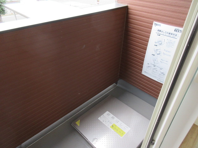 帯広市西十五条南２９丁目のアパートのバルコニー