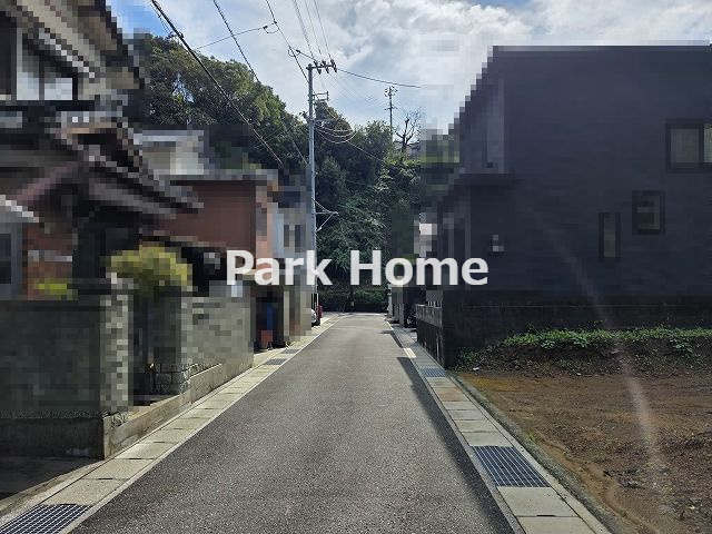 高知市福井町-建築条件付き- 売土地の前面道路含む現地写真