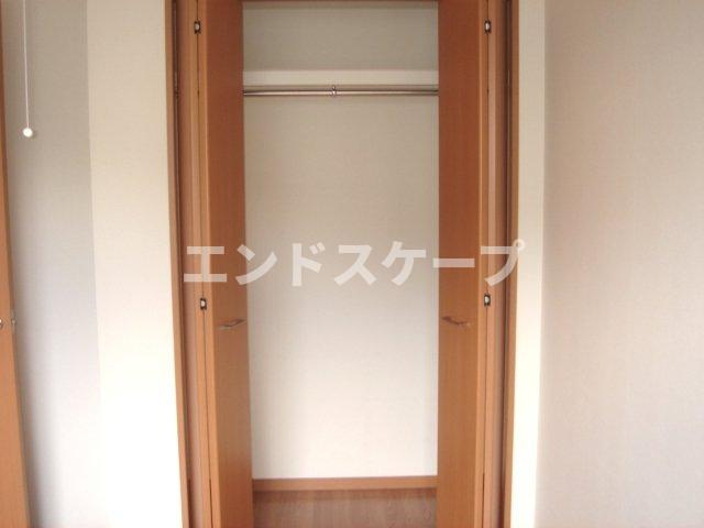 スマイル　リングの収納|クローゼット
高崎、前橋のお部屋探しはエンドスケープまで！お客様の理想お聞かせ下さい♪