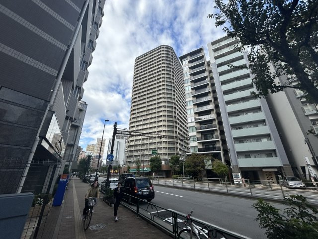 リーデンスタワーの外観