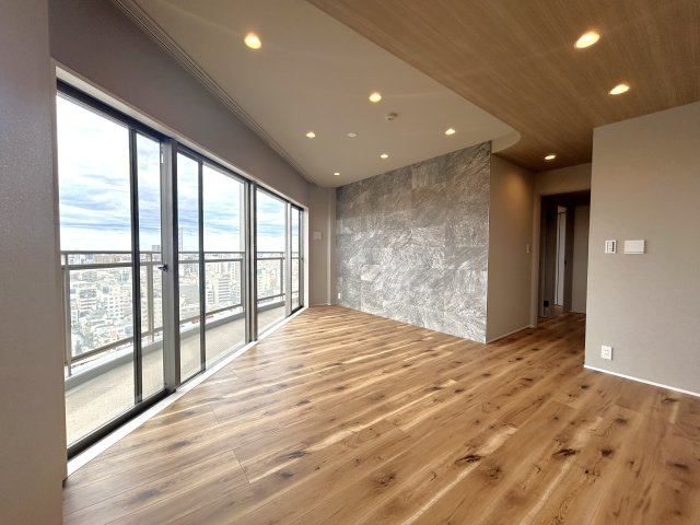 リーデンスタワーの居間・リビング