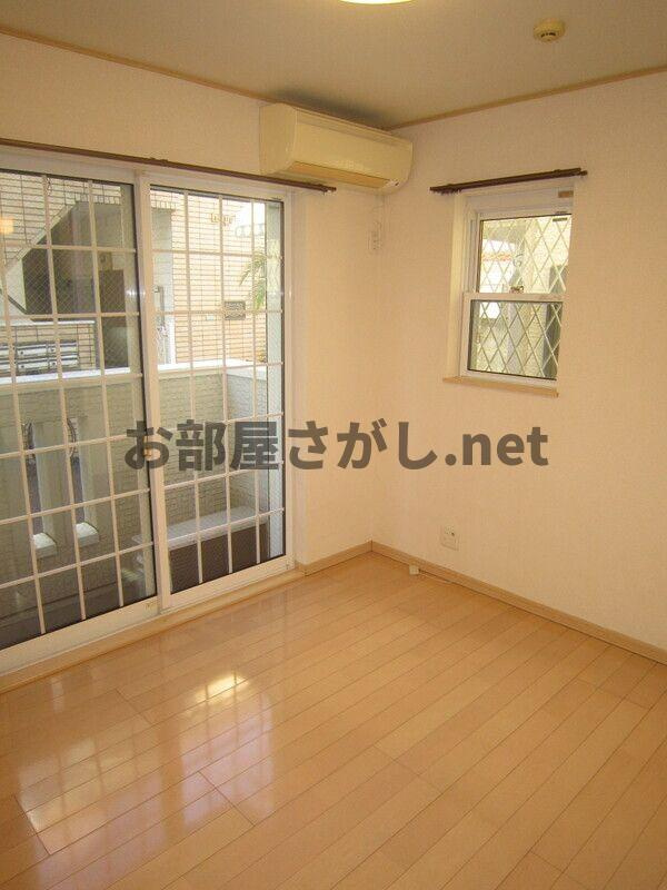 ＤＲホームズ新大塚の居間・リビング