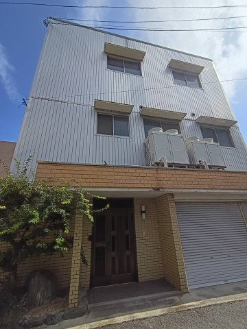 西条市栄町265　店舗・倉庫の外観