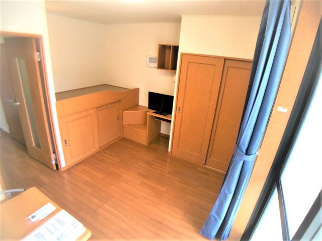 レオパレス中央の居間・リビング|使いやすい居間です