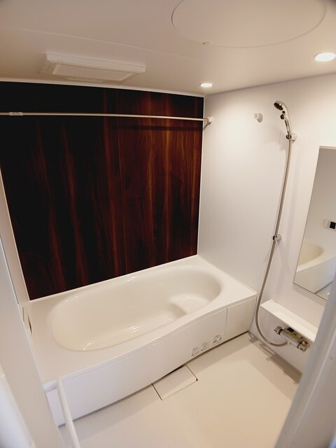 アジュガ・Ⅰの浴室|バス