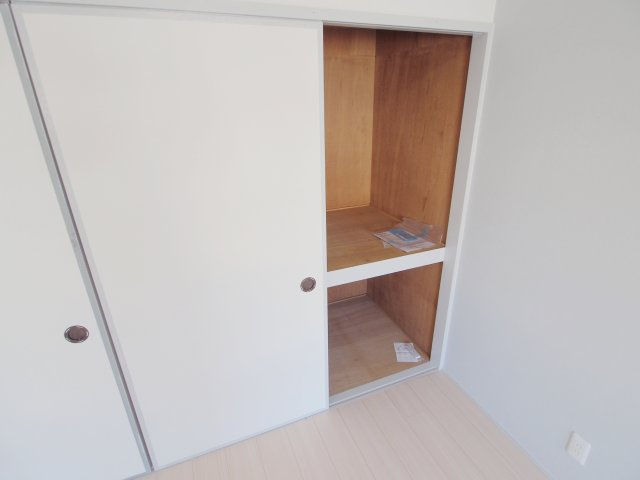 サンシャイン向洋の収納