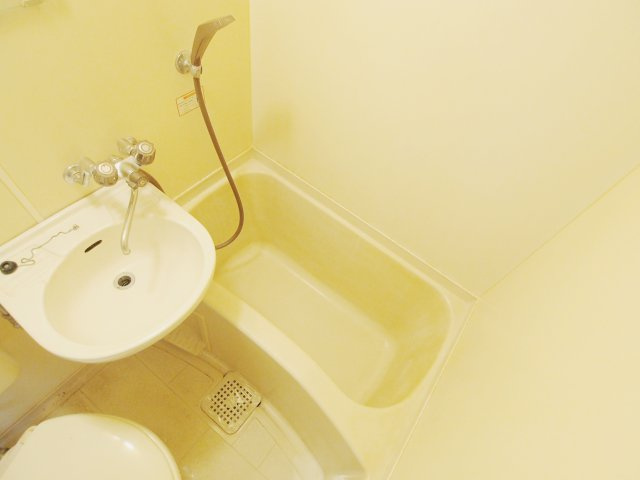 サンシャイン向洋の浴室