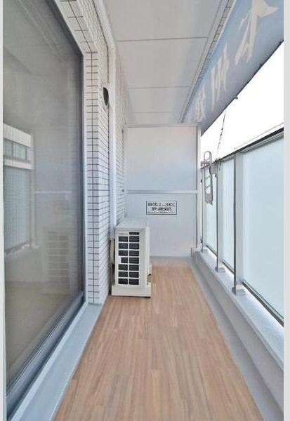 セレニティー東山公園のバルコニー