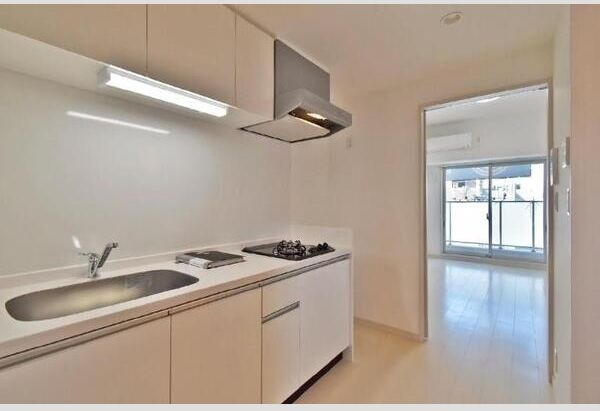 セレニティー東山公園のキッチン