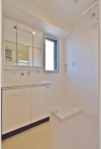 セレニティー東山公園の洗面所