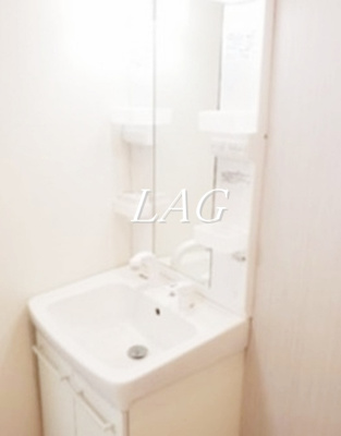 【洗面所】 | ベレガンス船橋 | 洗面台です。