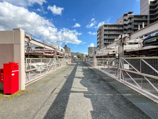 藤和シティホームズ西宮東町の駐車場