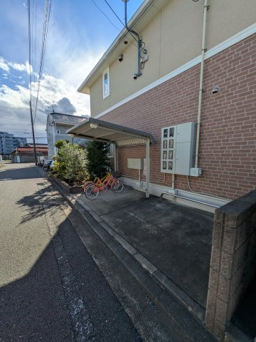 グラン・ジュテの駐車場