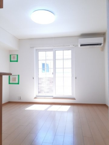 【居間・リビング】