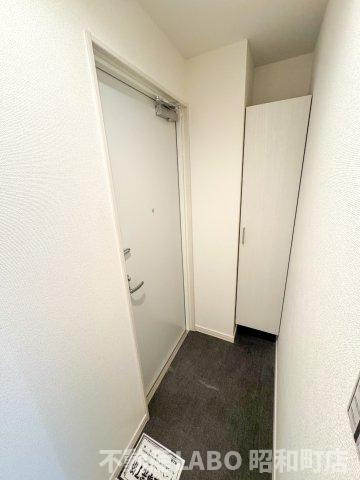 アリビラ鶴橋の玄関