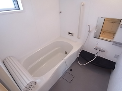 【浴室】 | ユニヴェール垂水