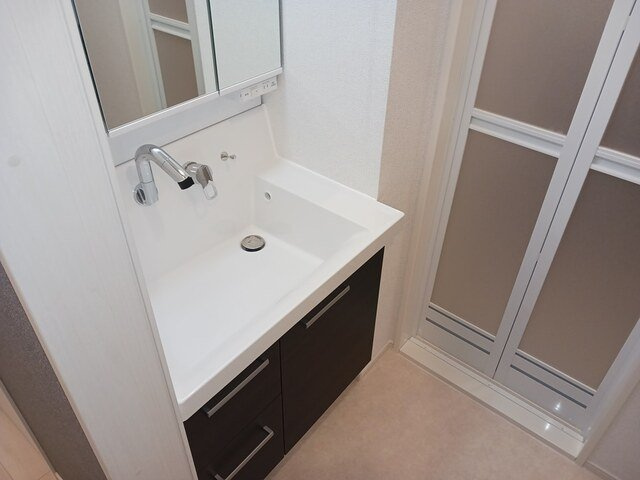 コンテチェスト２４の独立洗面台