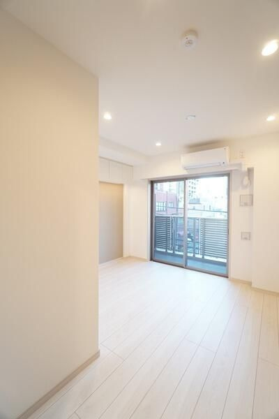 ザ・レジデンス・オブ・トーキョーＨ２０ウエストタワーの居間・リビング