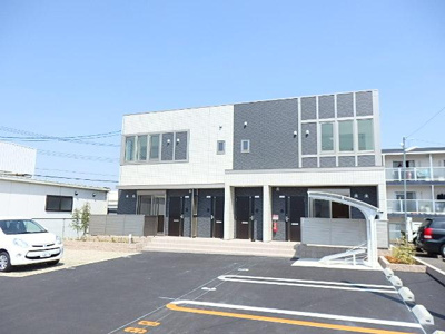 【駐車場】 | Riffel　Ritz（リッフェル・リッツ） | 外観写真（昼）