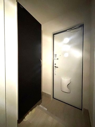 【新築】アラ・ミゾンの玄関